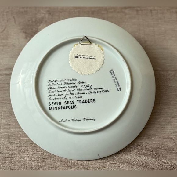 SEVEN SEAS TRADERS INC APOLLO MOON PLATE JULY 20 HISTORY 1969 1ST EDITION - Picture 4 of 16